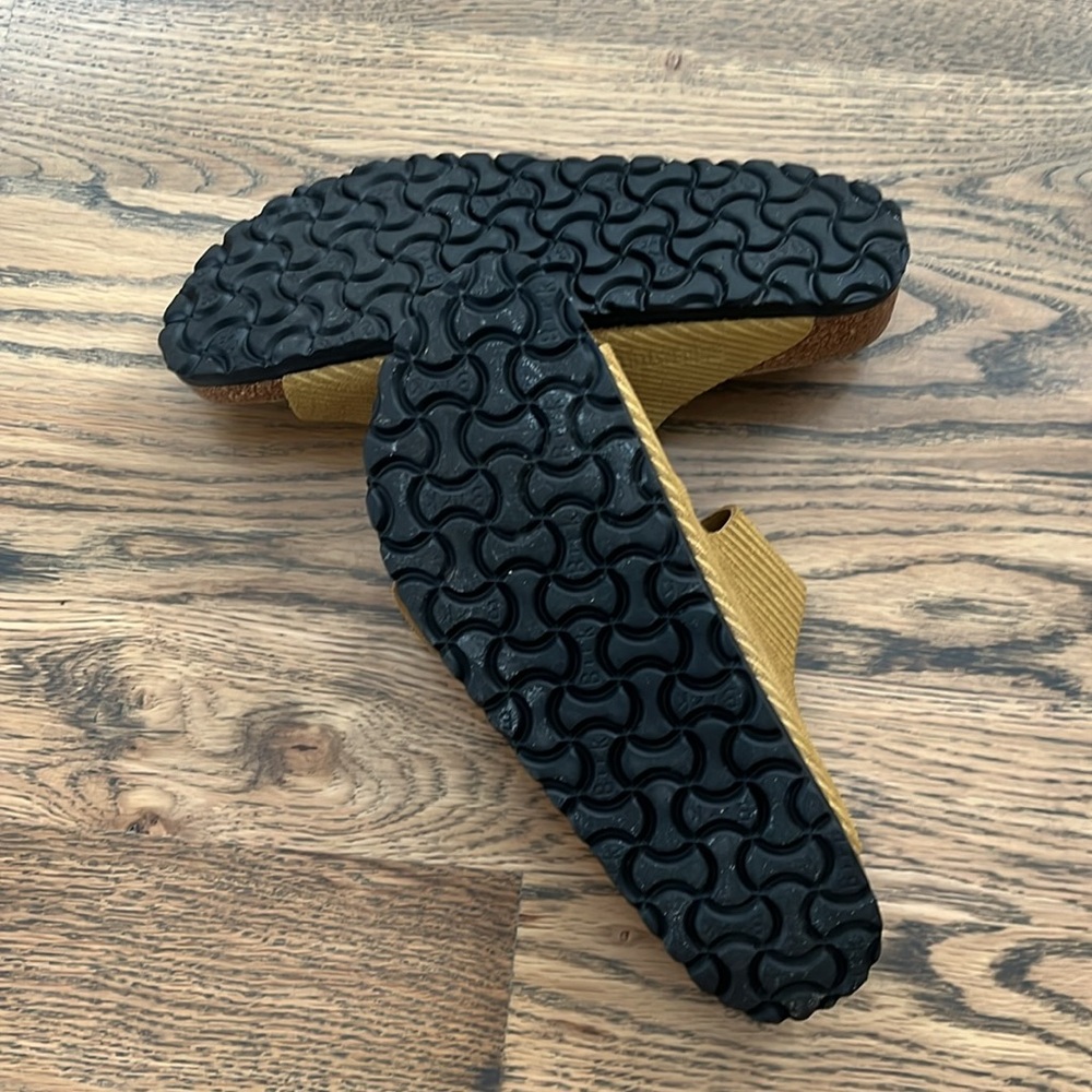 Birkenstock Arizona Sandals - Picture 3 of 4